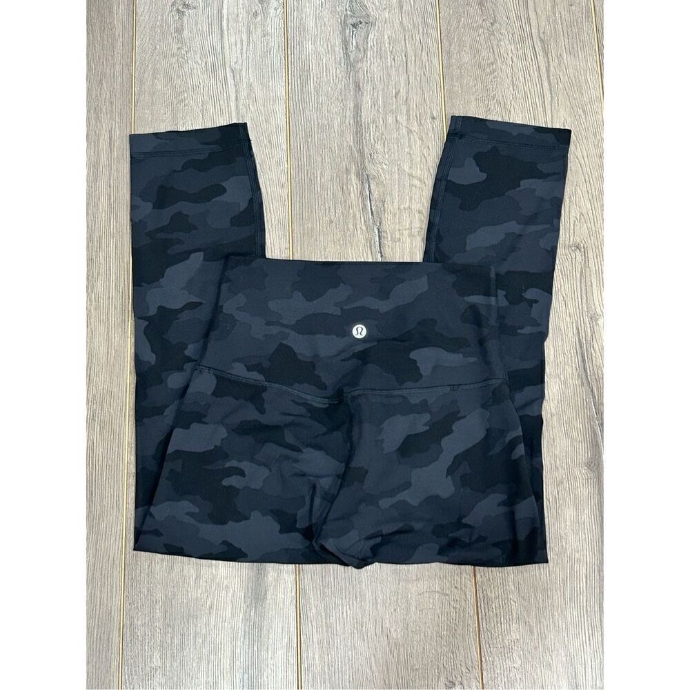 Lululemon Align crop 23”